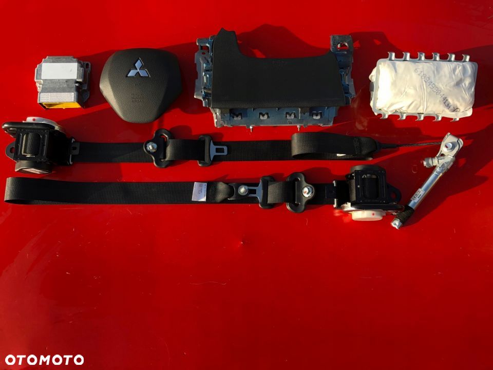 MITSUBISHI ECLIPSE CROSS AIRBAG PODUSZKA KOLAN PAS - 6