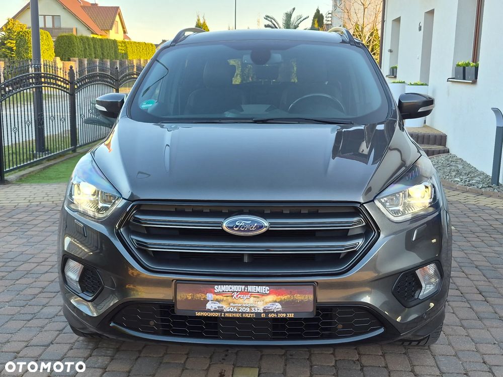Ford Kuga 1.5 EcoBoost 2x4 ST-Line - 5