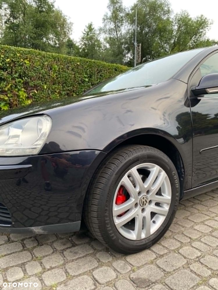 Volkswagen Golf 1.9 TDI Individual - 3