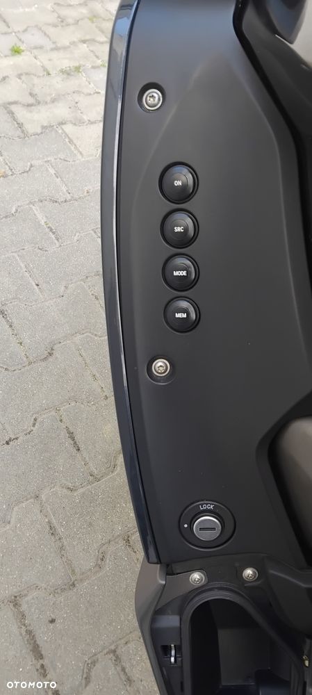 BMW K - 9