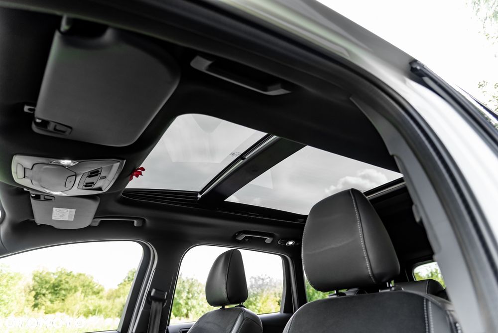 Ford Kuga 2.0 TDCi 4x4 ST-Line - 32