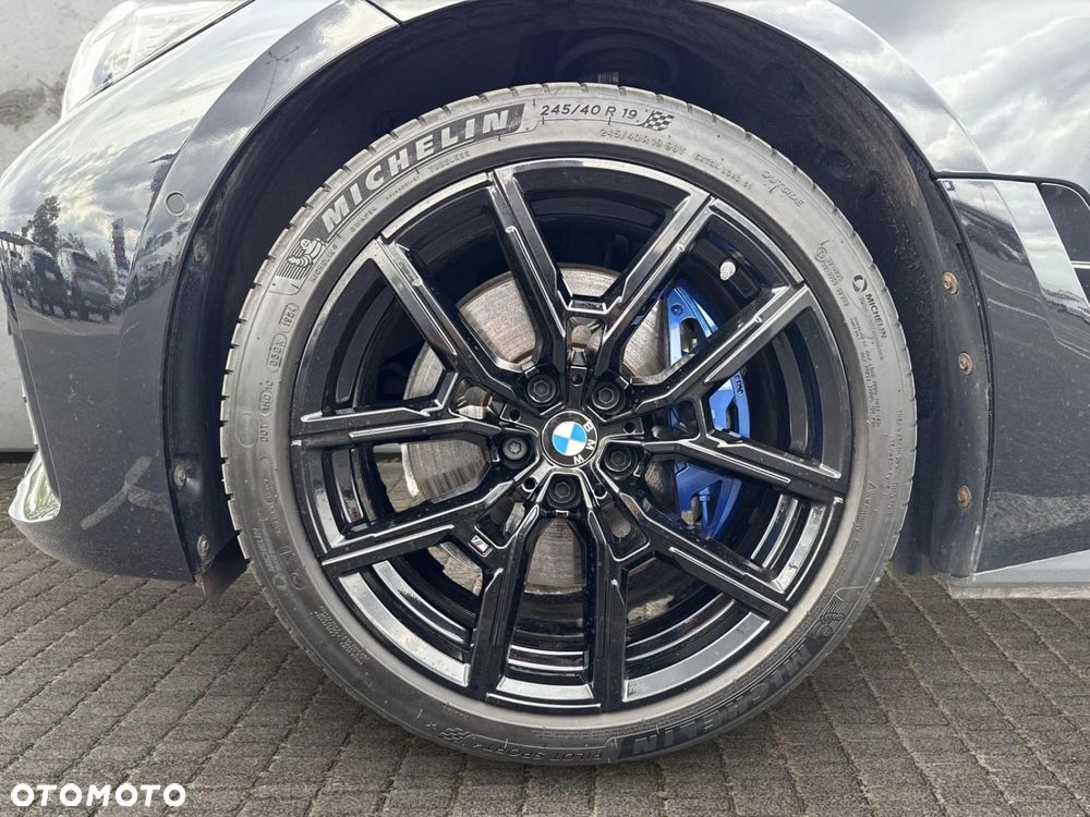 BMW I4 2024 photo 4