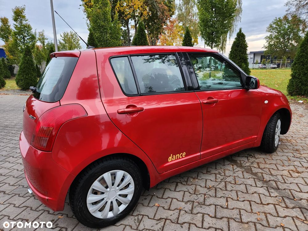 Suzuki Swift 1.3 Comfort dance - 13