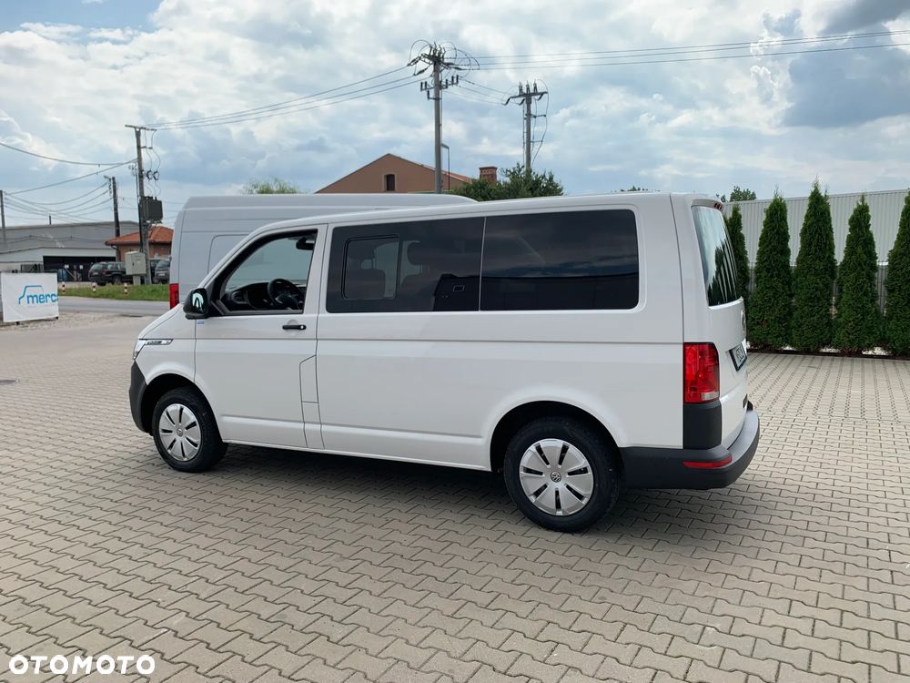 Volkswagen Transporter - 8