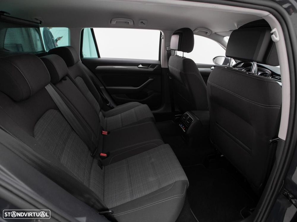VW Passat Variant 1.5 TSI OPF DSG Business - 10