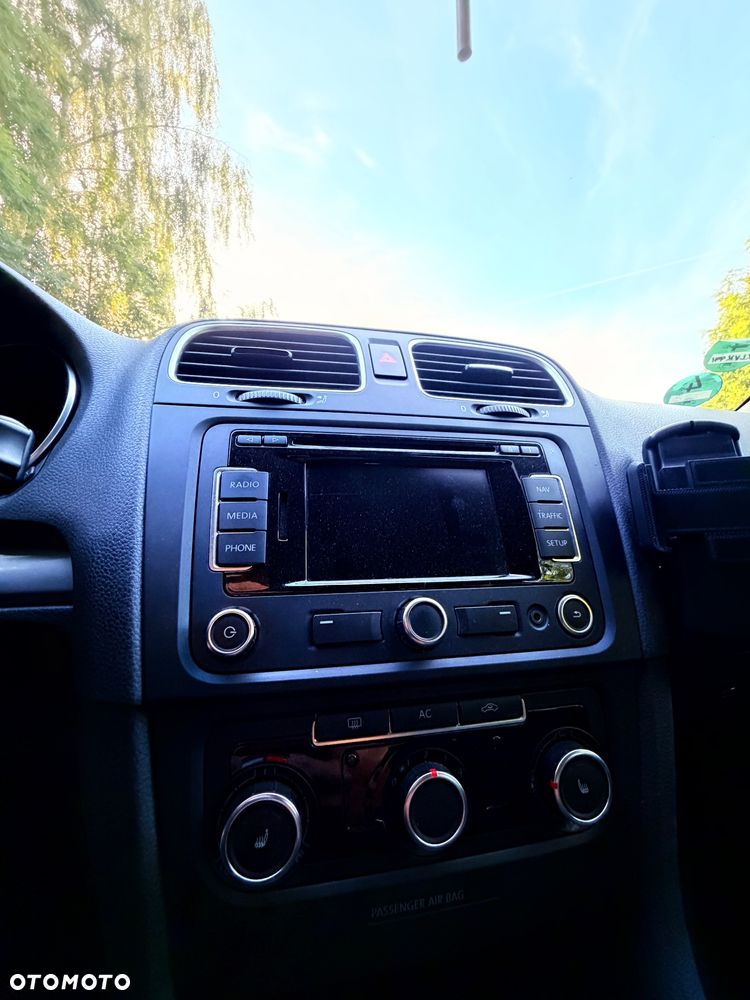 Volkswagen Golf - 15