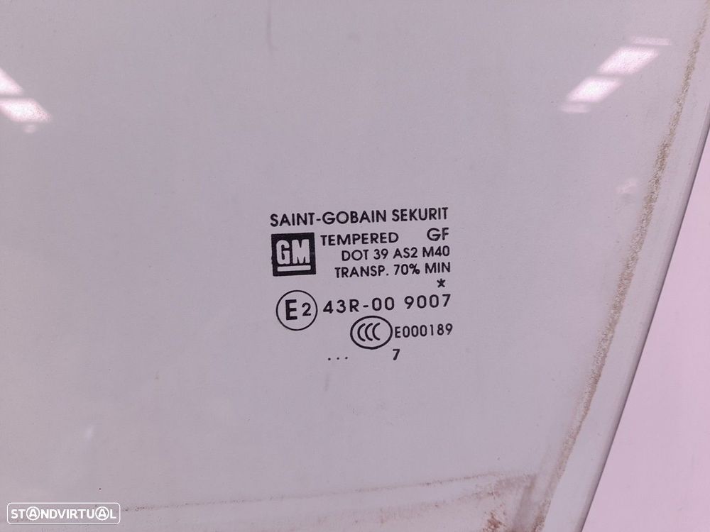Vidro porta frente esquerda OPEL Corsa D - 2