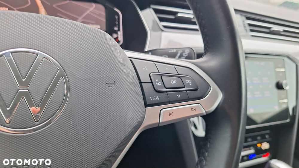 Volkswagen Passat 1.5 TSI EVO Essence DSG - 13