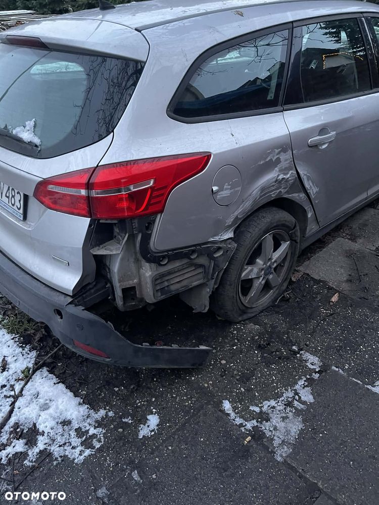 Ford Focus 1.5 EcoBoost Trend ASS - 11