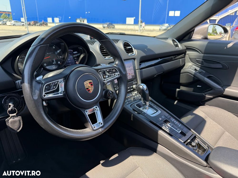 Porsche Boxster T PDK - 13
