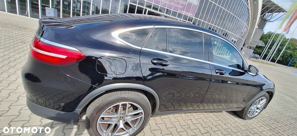 Mercedes-Benz GLC Coupe 250 4-Matic - 11