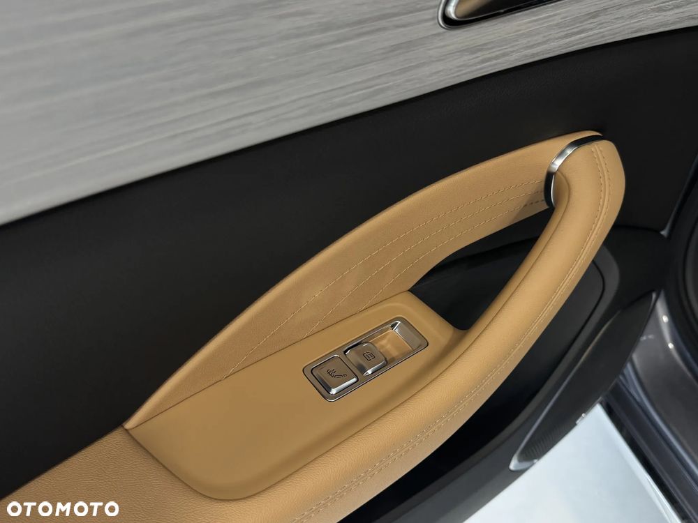 Hongqi H5 2.0T Comfort - 8