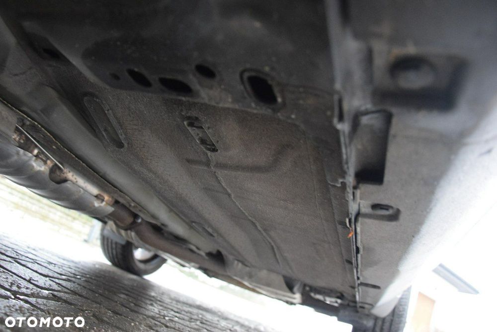 Ford Kuga 2.0 TDCi 4WD Titanium - 22