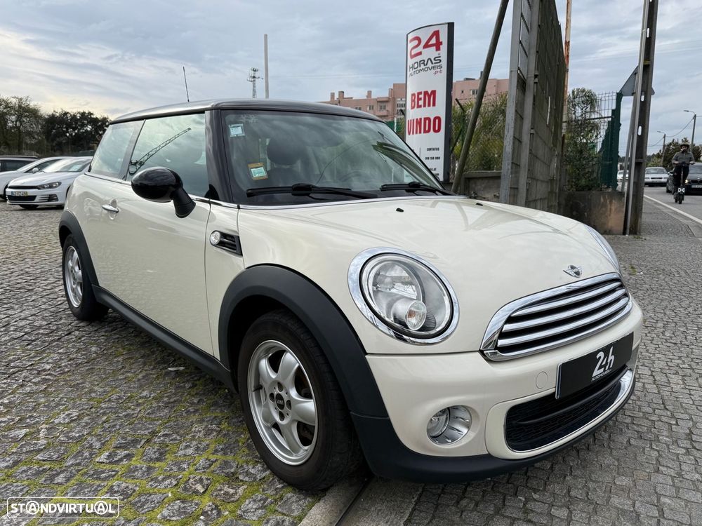 MINI 3 Portas One D - 1