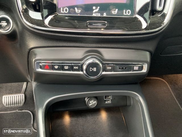 Volvo XC 40 T5 Recharge DKG Essential - 26