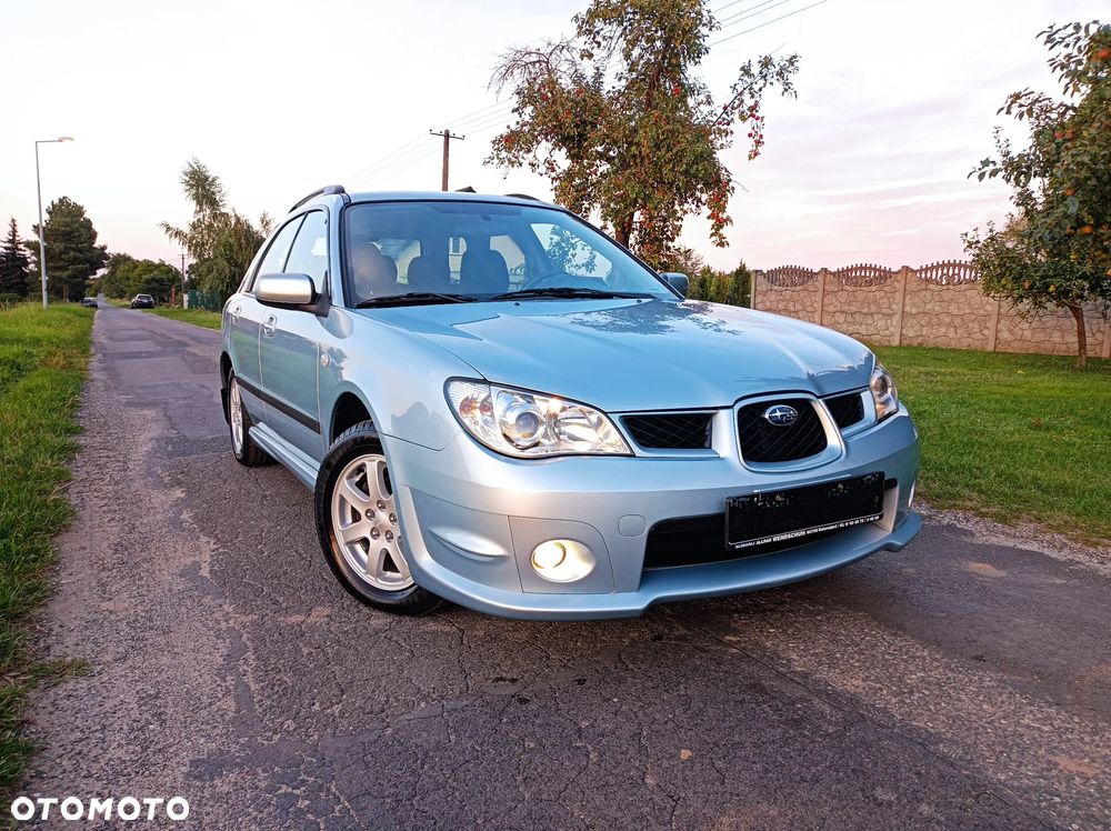 Subaru Impreza 1.5R RS - 2
