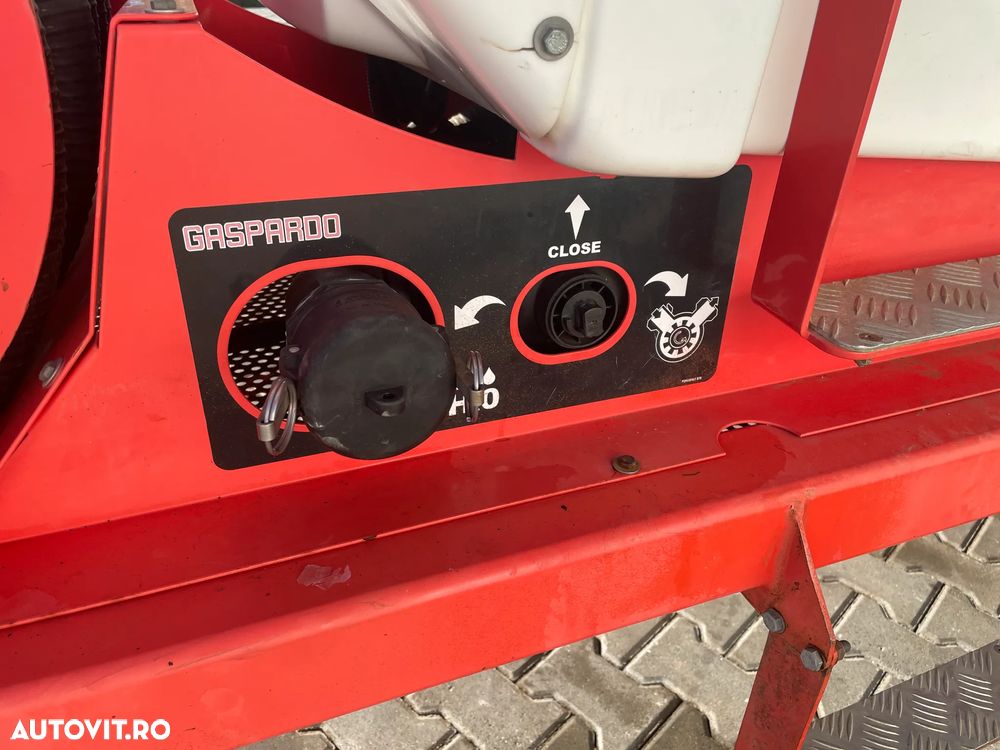 Gaspardo Uragano 3000 - 12