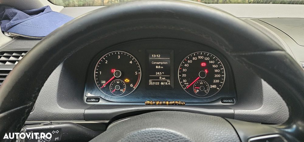 Volkswagen Touran - 2