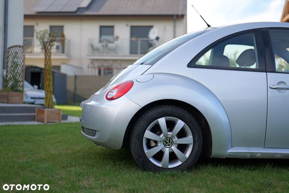 Volkswagen New Beetle 1.9 TDI - 6