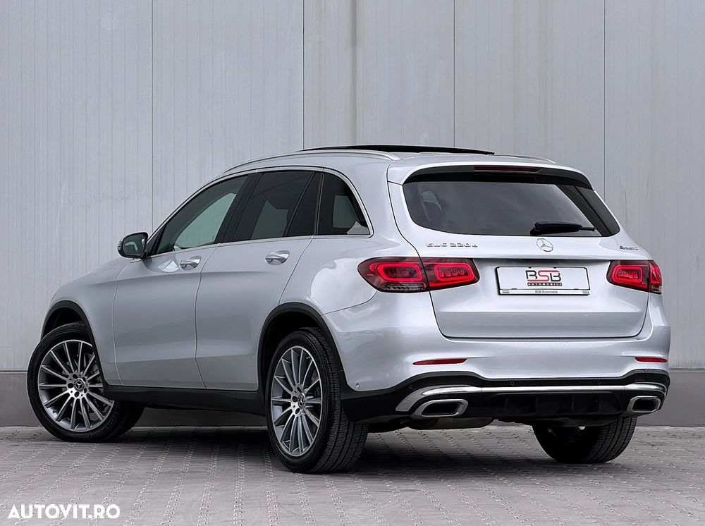 Mercedes-Benz GLC 220 d 4MATIC 9G-TRONIC AMG Line Plus - 4