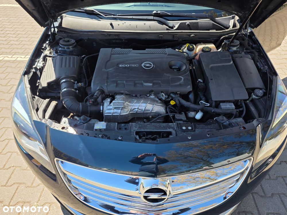 Opel Insignia - 10