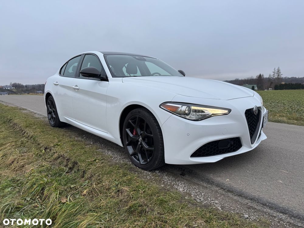 Alfa Romeo Giulia 2.0 Turbo TI Q4 - 1