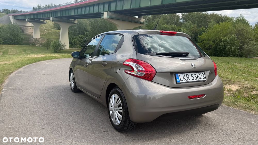 Peugeot 208 95 VTI Active - 21