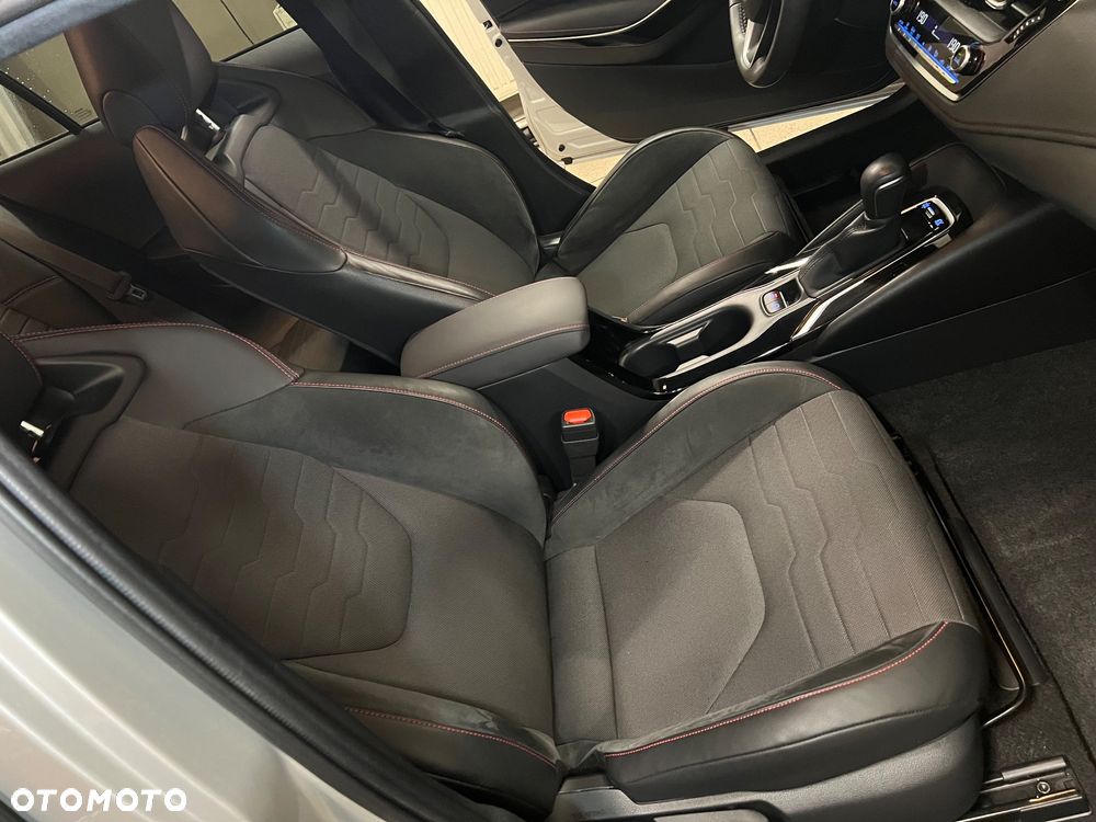 Toyota Corolla 2.0 Hybrid Selection - 22