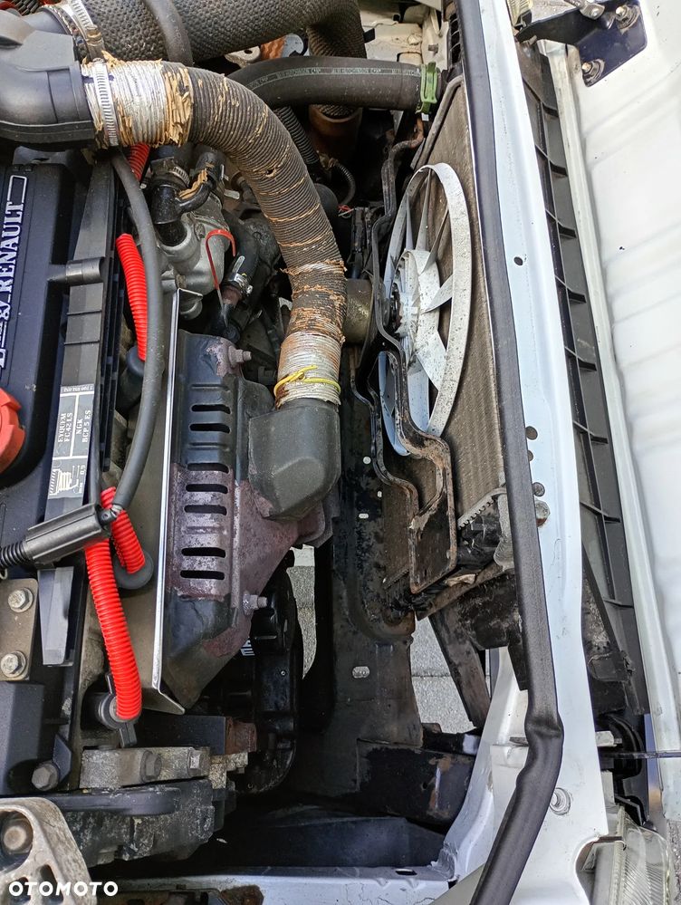 Renault Clio - 31