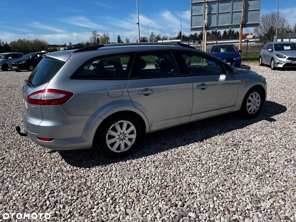 Ford Mondeo 2.0 TDCi Ambiente - 7