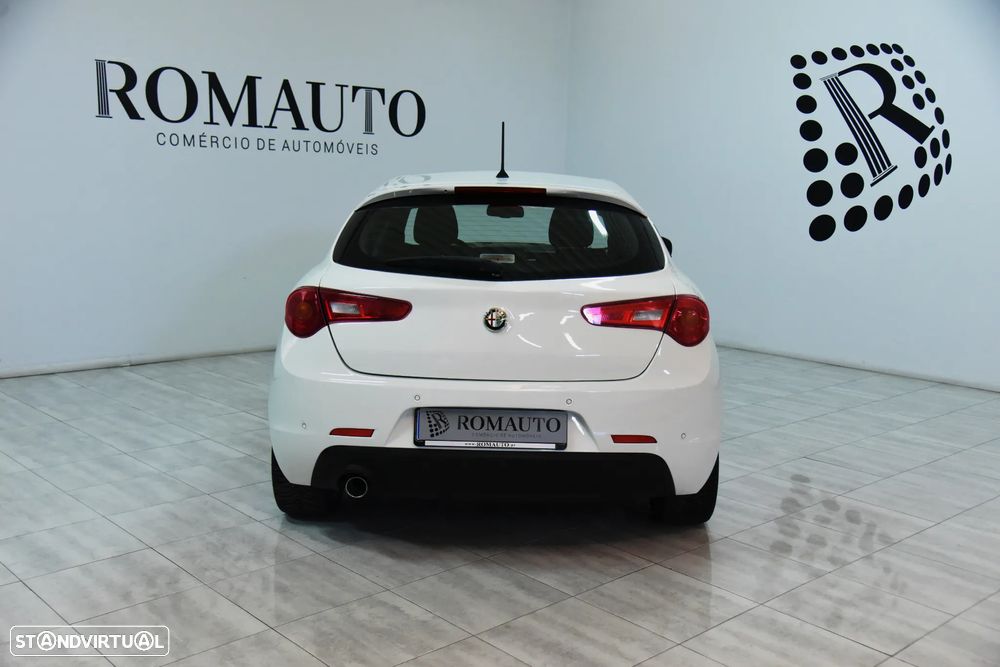 Alfa Romeo Giulietta 1.6 JTDm Sport - 6