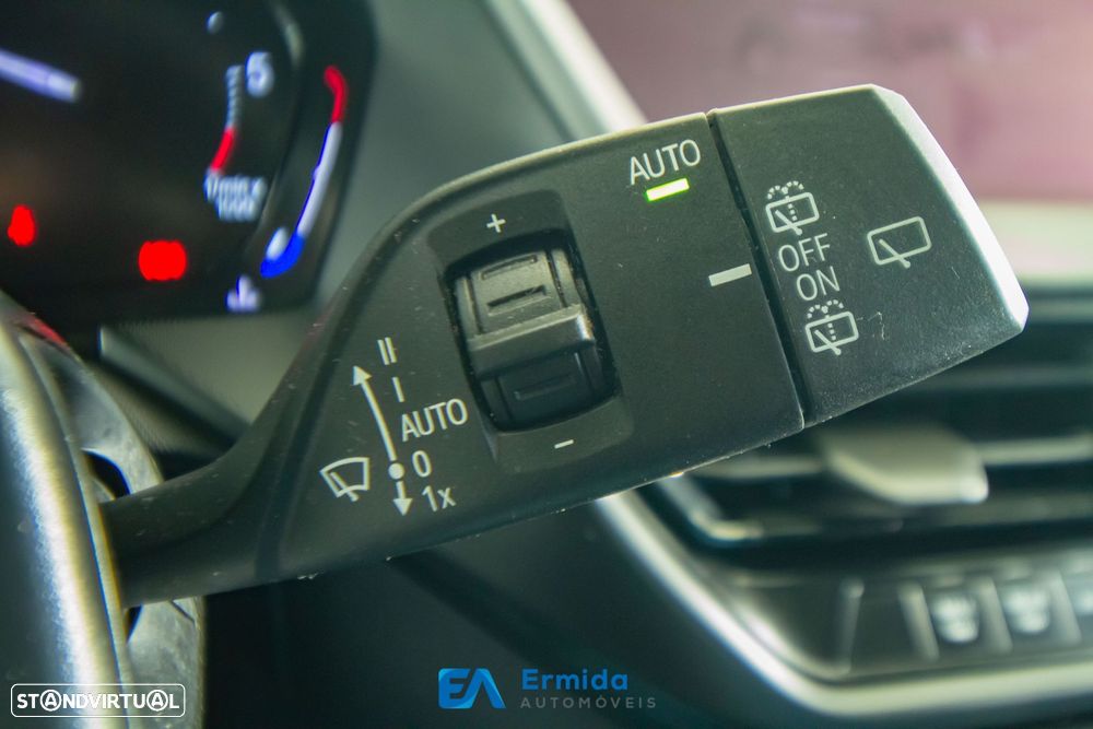 BMW 116 d Pack Desportivo M - 52