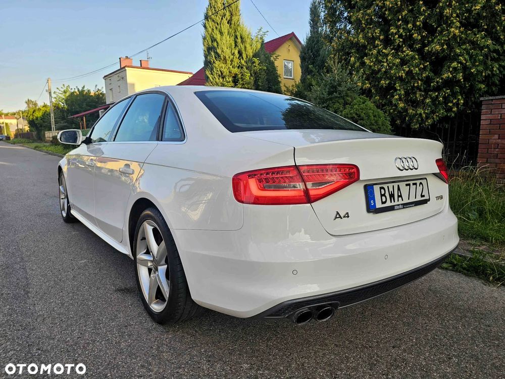 Audi A4 Limousine 1.8 TFSI S line Sportpaket - 11