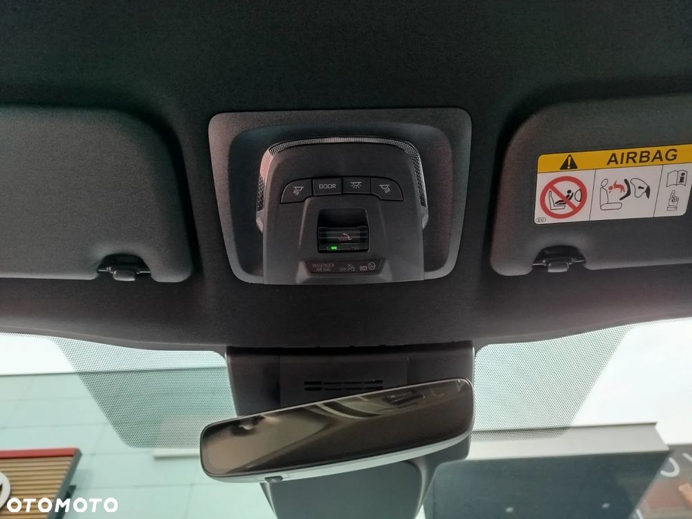 Toyota Corolla Cross 1.8 Hybrid Comfort - 10