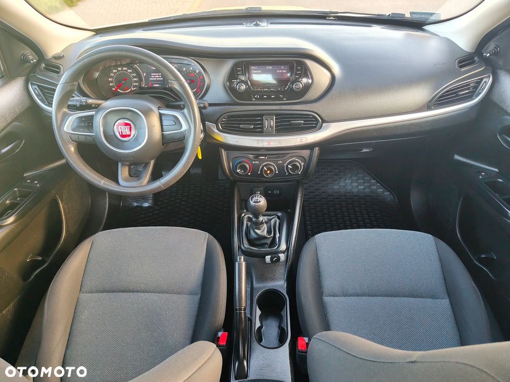 Fiat Tipo 1.4 Classic - 11