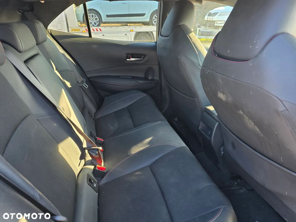 Toyota Corolla 2.0 Hybrid GR Sport - 14