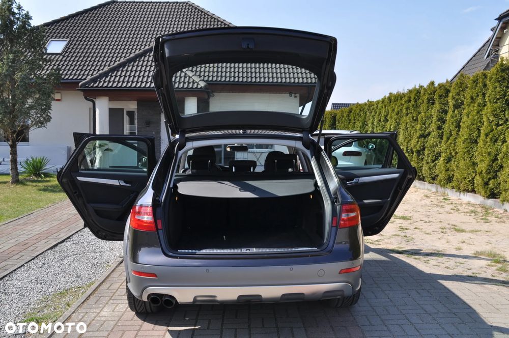 Audi A4 Allroad 2.0 TDI clean diesel Quattro S tronic - 14