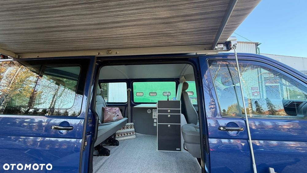 Volkswagen Transporter Caravelle Kurz (5.Si.) - 3