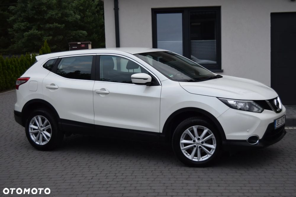 Nissan Qashqai 1.2 DIG-T N-Vision - 11