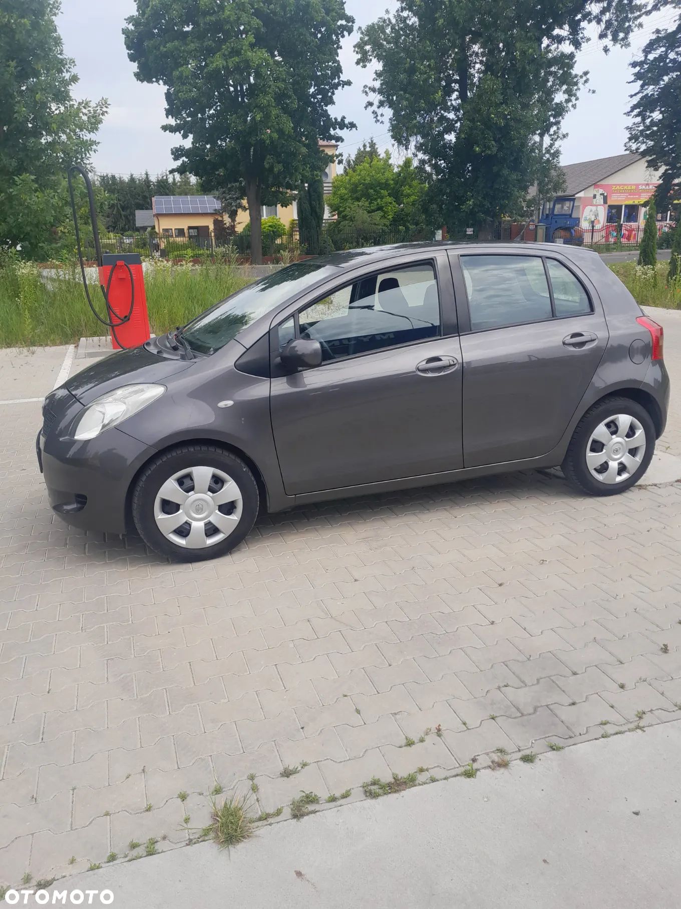 Toyota Yaris 1.3 Luna A/C - 1