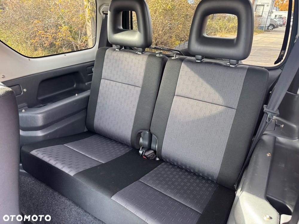 Suzuki Jimny - 18