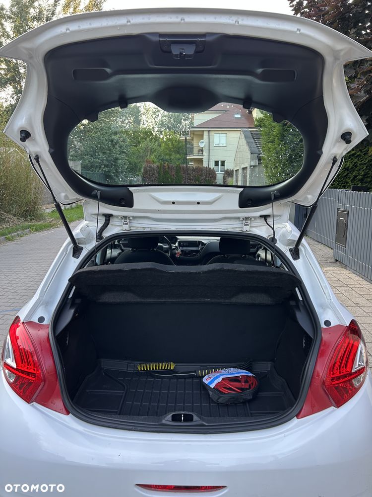 Peugeot 208 HDi 68 Access - 8