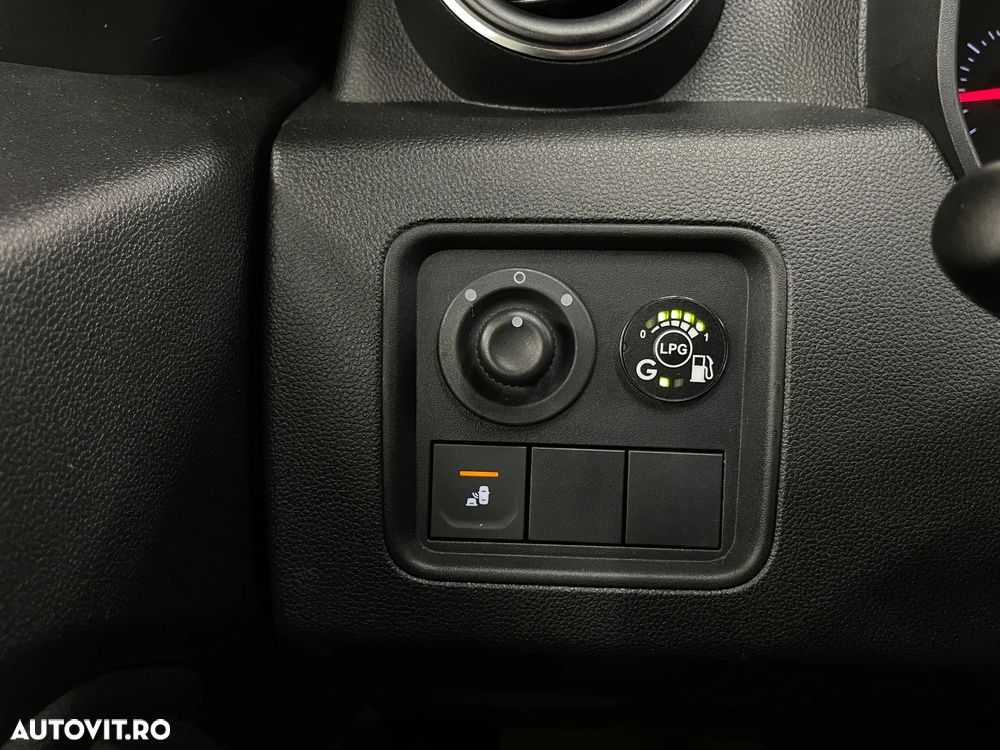 Dacia Duster 1.6 SCe Prestige jante 17" - 21