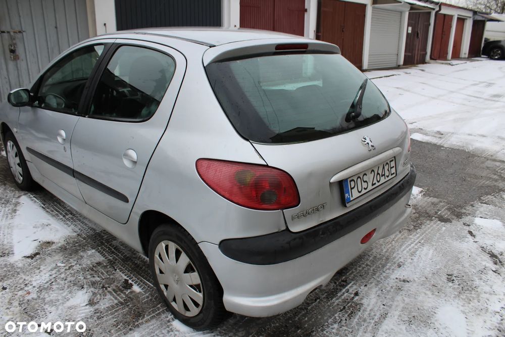 Peugeot 206 - 4
