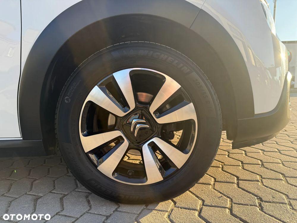 Citroën C3 1.2 PureTech Shine S&S - 23