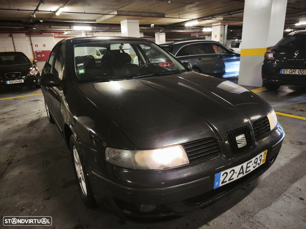 SEAT Leon 1.4 16V Confort JE+AC - 1