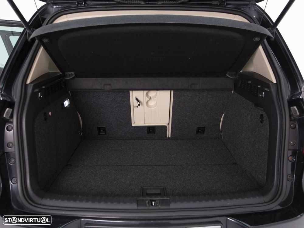 VW Tiguan - 13