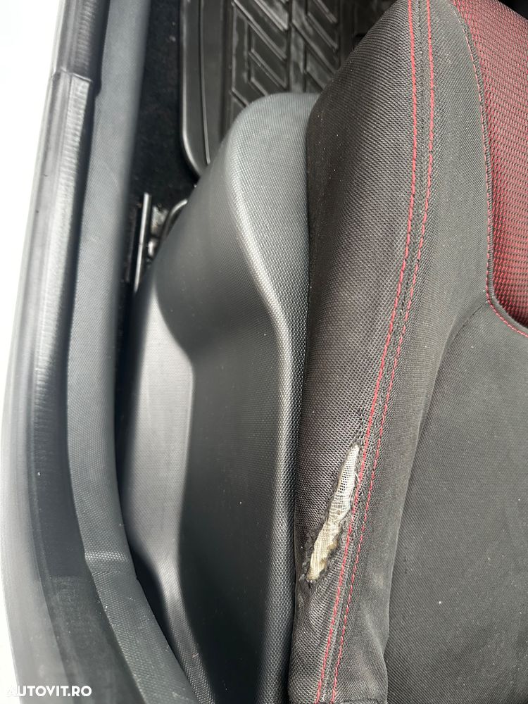 Renault Clio 1.5 dCi 75 Authentique - 13