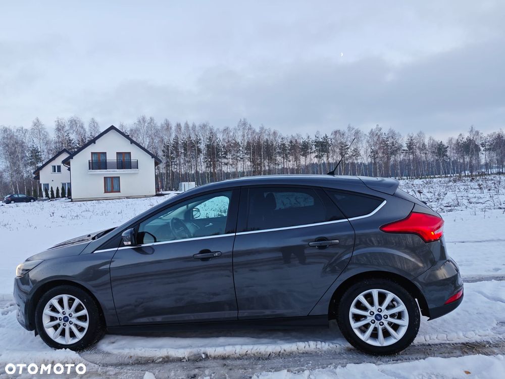 Ford Focus 1.0 EcoBoost Start-Stopp-System TITANIUM STYLE - 9