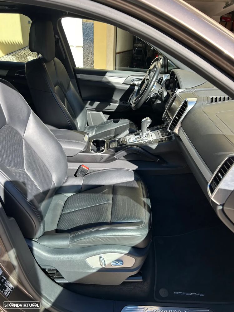 Porsche Cayenne S Diesel Tiptronic S - 6